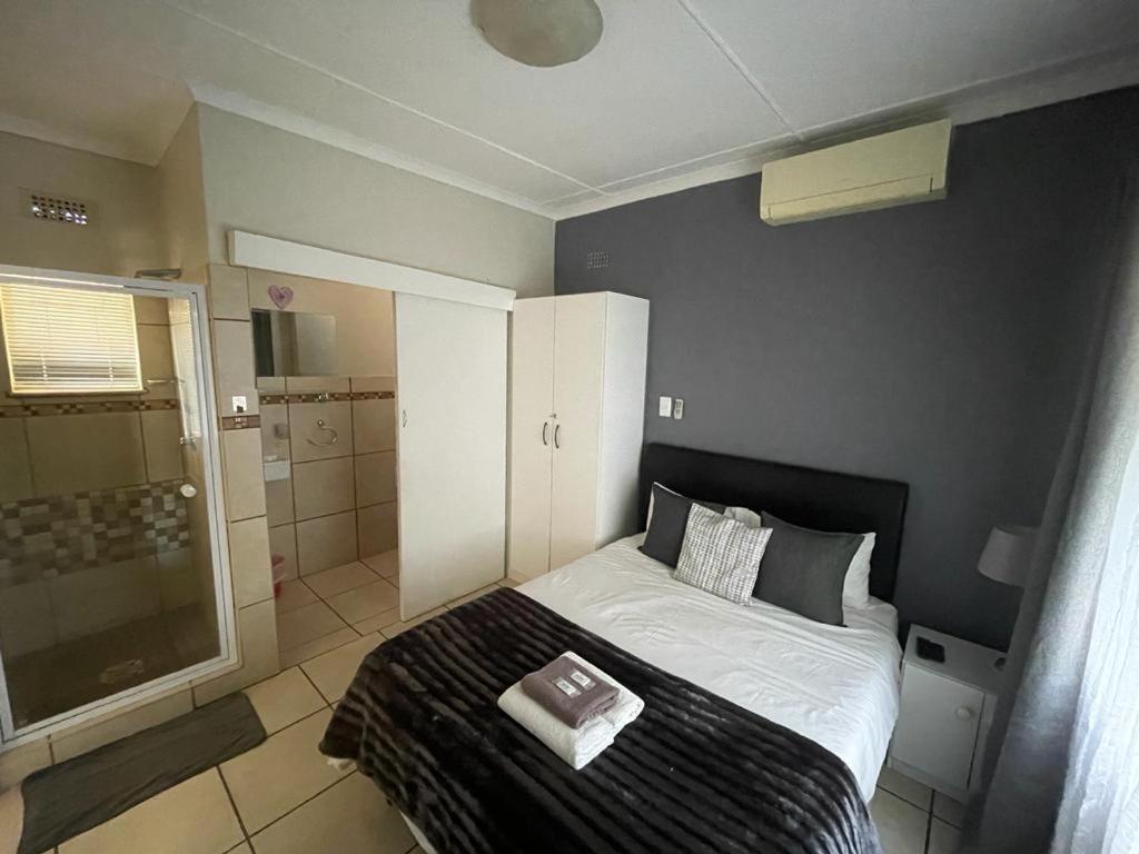 Marikal Guesthouse Upington Luaran gambar